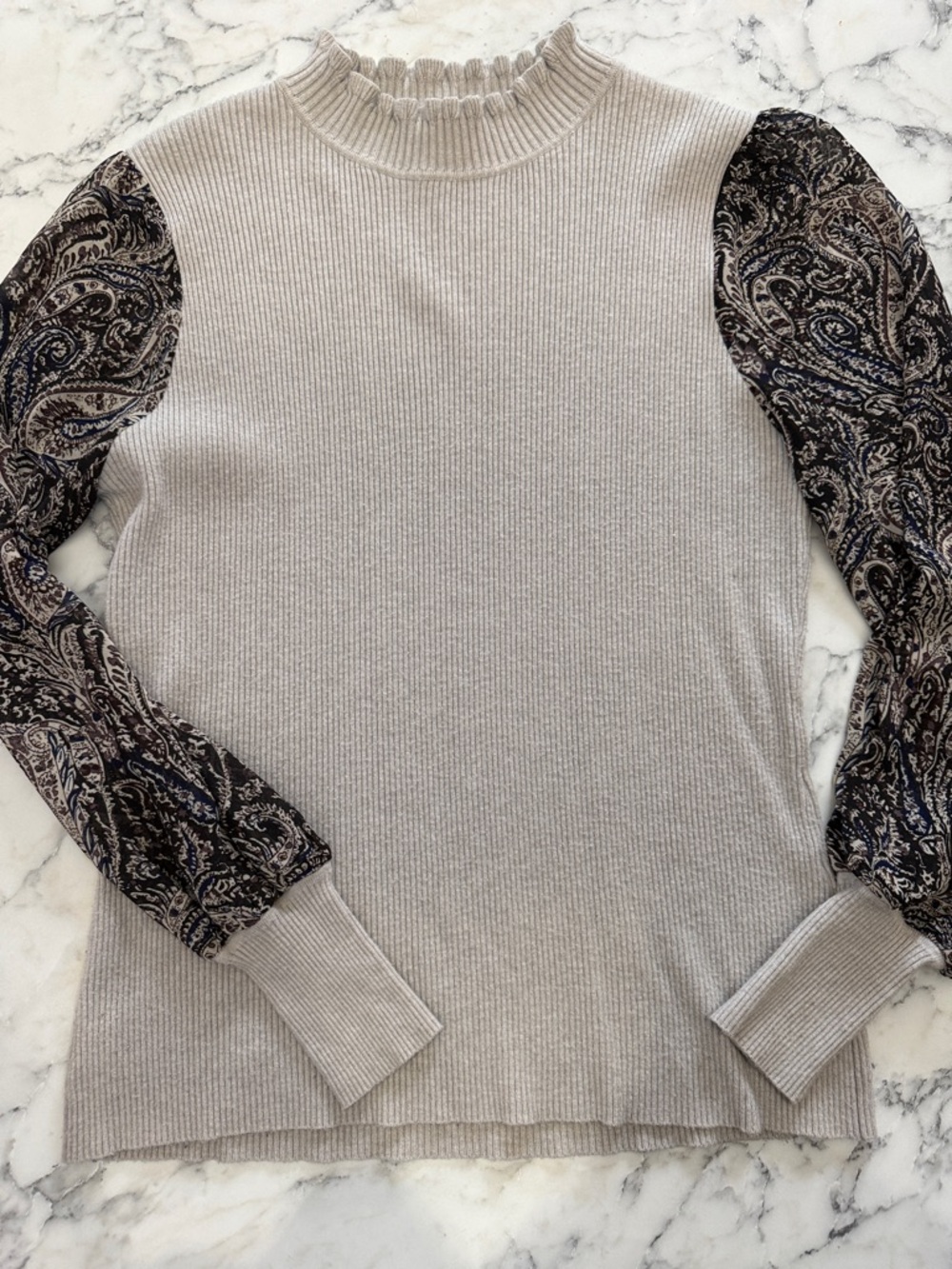 Ribbed Mock Neck Sweater with Paisley Contrast Blouse Sleeves - Light Gray